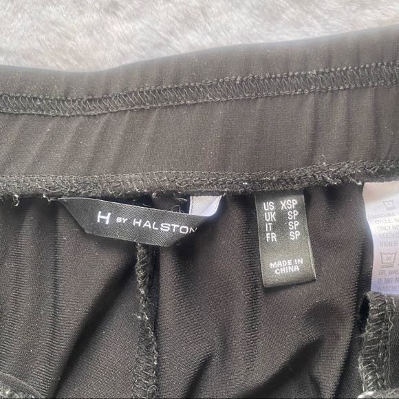 H by Halston Silky Black Loose Genie Pants Joggers - Picture 4 of 7